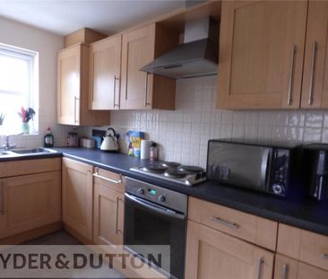 2 bedroom apartment to rent - Photo 4