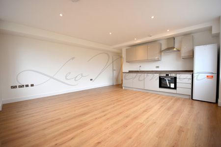 Coronation Road, Basingstoke, RG21 - Photo 3