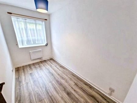 2 bed apartment to rent in TS20 - Photo 4