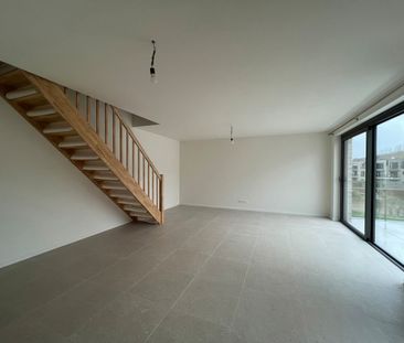 Duplex - Te huur - Photo 3