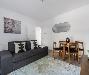 1 bedroom ground floor flat to rent - Photo 1