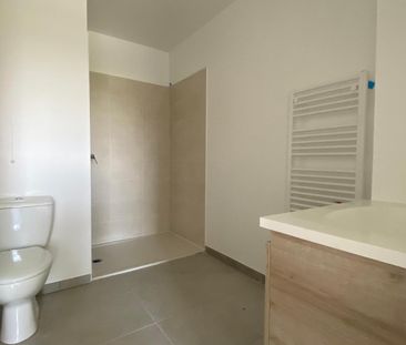 Location Appartement 2 pièces 43m² ARLES 13200 - Photo 6