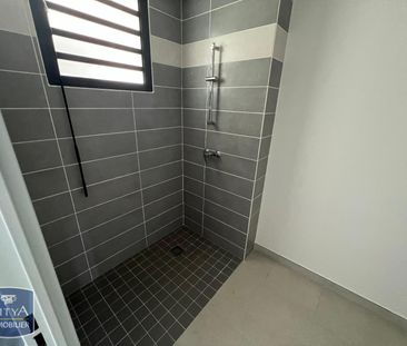 Location Appartement 1 pièce 41m² LE TAMPON 97430 - Photo 3