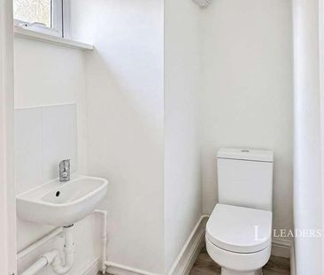 Brookfurlong, Peterborough, Cambridgeshire, PE3 - Photo 5