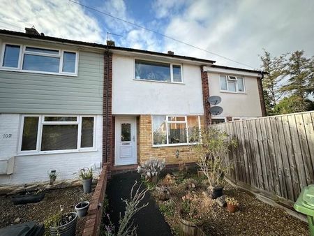 2 bedroom terraced house to rent - Photo 2