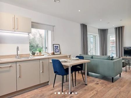 2 bedroom apartment to rent - Photo 2