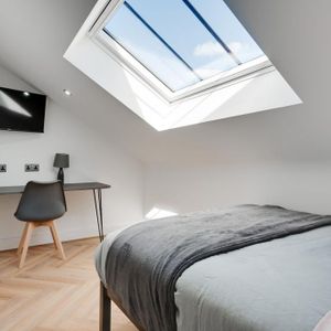 6 bedroom house to rent - Photo 2