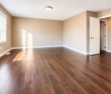 For Lease - 1124 Solomon Court, Milton, Ontario - Photo 2