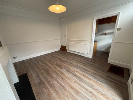 2 bedroom terraced house to rent - Photo 3