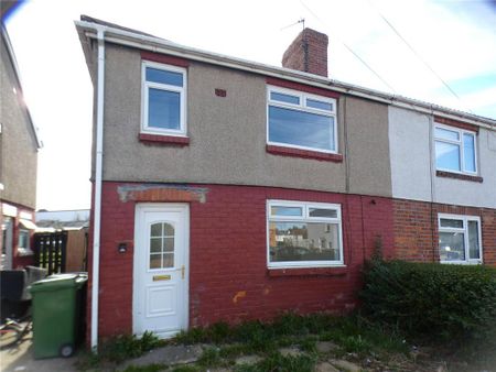 3 bedroom semi-detached house to rent - Photo 3