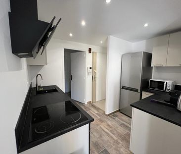 A LOUER - AIX EN PROVENCE - CHAMBRE EN COLOCATION AVEC TERRASSE ET ... - Photo 5