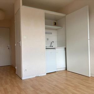 Location Appartement 1 pièce(s) de 15.9 m2 - Photo 2