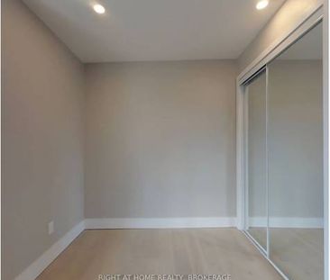 Completely renovated spacious layout! - Photo 1