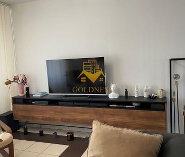 Închiriază Apartament 4 camere Plopilor - Photo 2