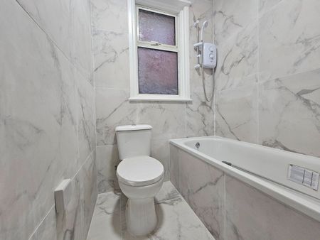 1 Bed Flat, London, NW10 - Photo 4