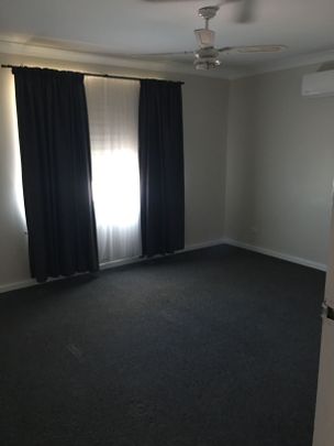 Cozy 3 bedroom home - Photo 1