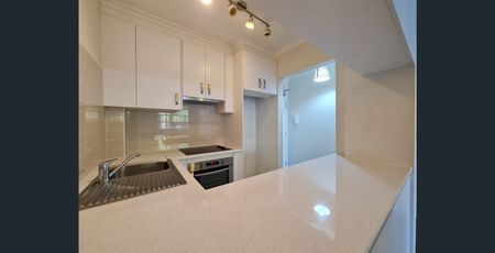 Stylish One-Bedroom Apartment in the Heart of Newtown - Photo 2
