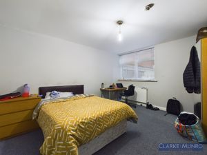 Borough Road, Middlesbrough - Photo 3