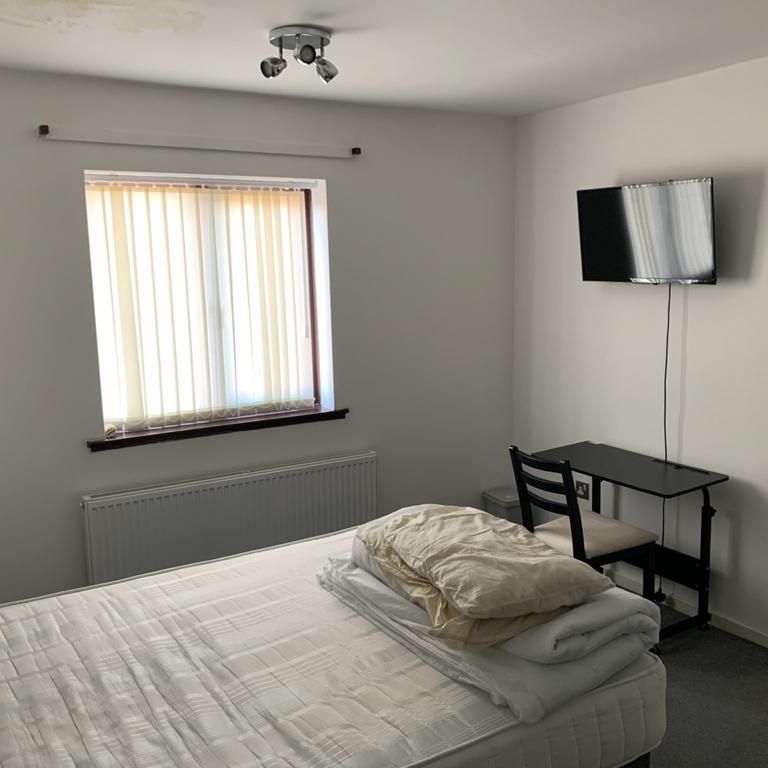 4 bedroom house share to rent - Photo 1