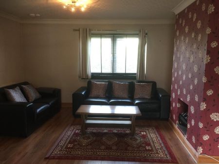 1 bedroom property with land to rent - Photo 4