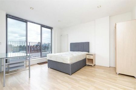 Impressive 2 bedroom 2 bathroom with terrace in central London - Photo 5