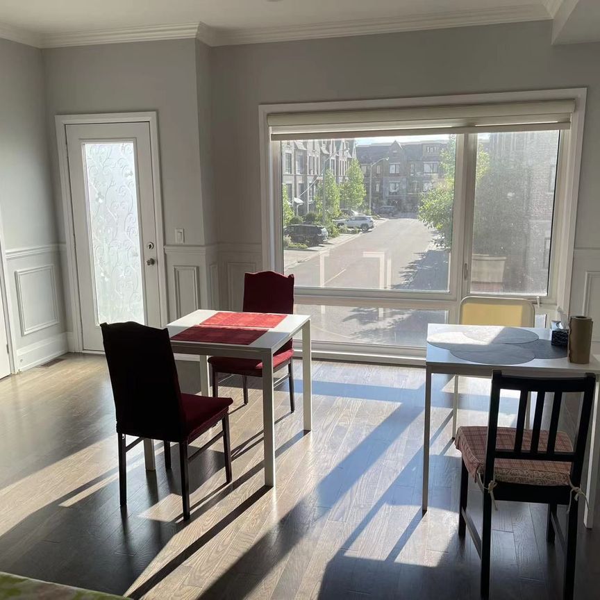 For Lease - 15 Kenneth Wood Crescent, Toronto, Ontario - Photo 1