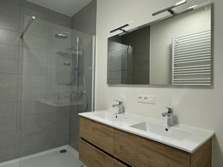 Instapklaar nieuwbouwappartement nabij het centrum van Veurne - Photo 4