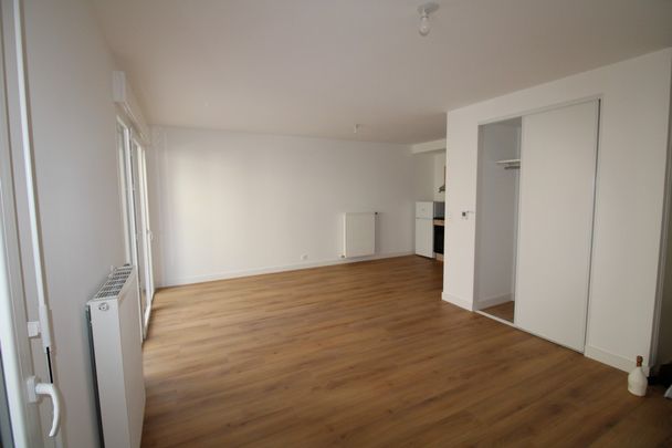 Location Appartement 2 pièces 51m² - Photo 1