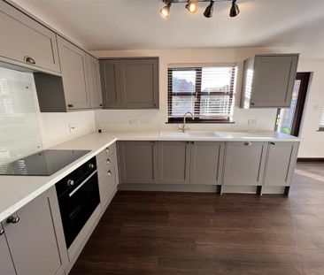 3 bedroom detached house to rent - Photo 6