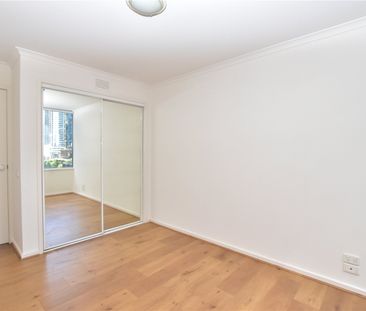 67/88 Southbank Boulevard - Photo 3