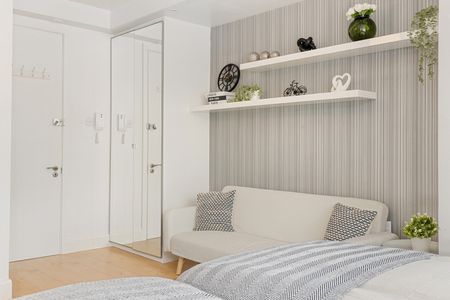 Studio Flat, Park Drive, NW11 - Photo 3