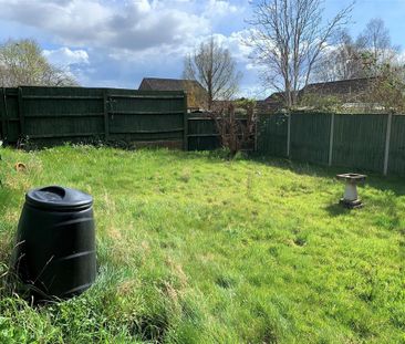 2 bedroom semi-detached bungalow to rent - Photo 6