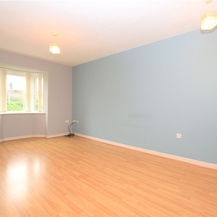 7, Whitehall Drive, Leeds, West Yorkshire, LS12 5LW - Photo 1