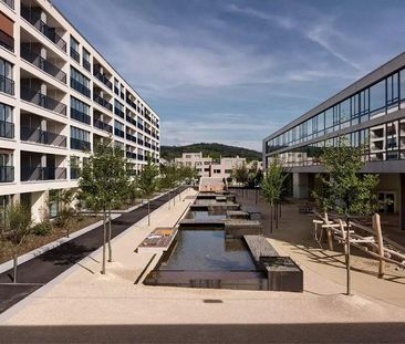 Moderne 4.5 Zimmer Wohnung im Zentrum von Pfäffikon ZH - Photo 3