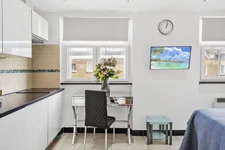 Studio to rent - Photo 4