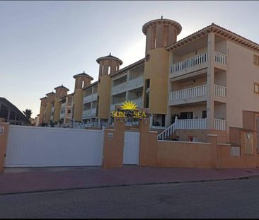 2-BEDROOM PENTHOUSE - ORIHUELA COSTA - Photo 4