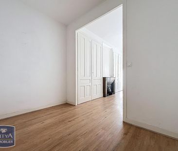 Location Appartement 1 pièce 39m² LYON 4ème - Photo 6
