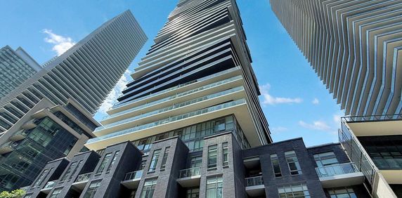 For Lease - 56 Annie Craig Drive Unit# 611, Toronto, Ontario - Photo 2