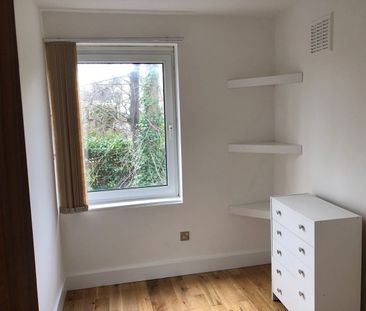 1 Bed Flat, Oakcroft Court, SE3 - Photo 6
