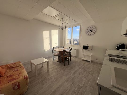 Location Appartement 1 pièce 24m² ST LO 50000 - Photo 1