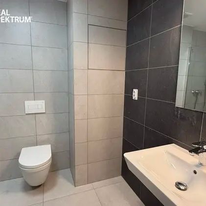 Pronájem bytu 1+kk, 27 m - Fotografie 1