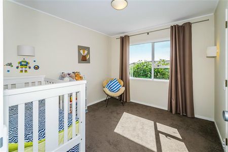 Property Management570A Beach Road, Rothesay Bay - House for Rent - Photo 5