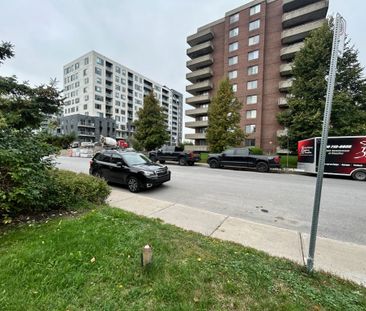 2802 Rue Modugno - Photo 1