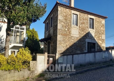 Moradia Isolada T2