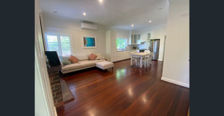 Claremont home on spacious property - Photo 2