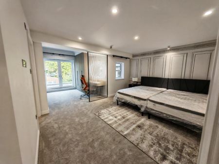 5 bedroom terraced house to rent - Photo 4