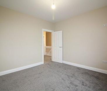 15 Sir Richard Wallace Gardens, Lisburn, BT28 3FL - Photo 5