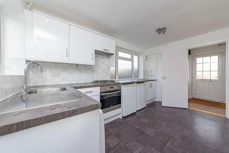 Repton Road, Earley, RG6 - Photo 2