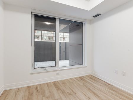 For Lease - 333 Sunseeker Avenue Unit# G3, Innisfil, Ontario - Photo 5