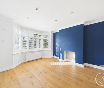 3 bedroom semi-detached house to rent - Photo 4